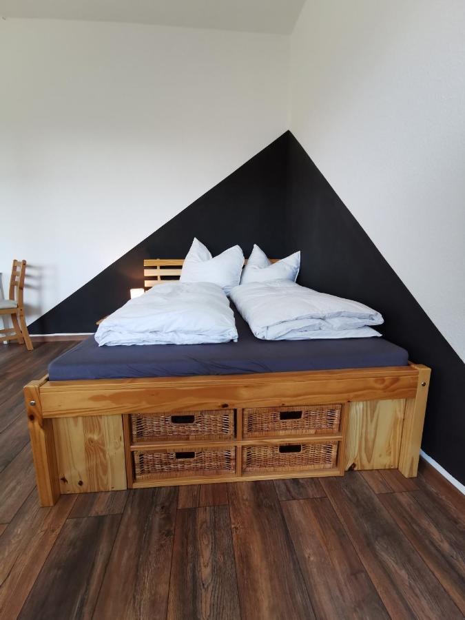 Suiteable Living Katlenburg, Studio Apartment Mit Netflix, Am Rande Des Harz Ngoại thất bức ảnh
